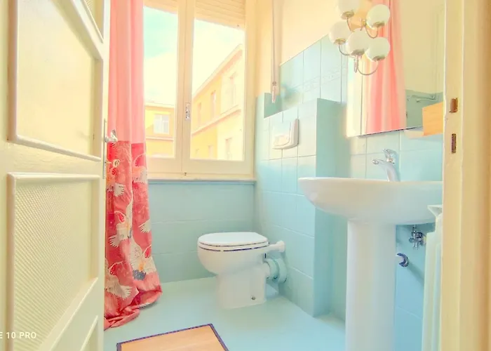 Jolie Penzion La Spezia